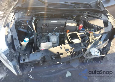 2017 Honda Accord Ex-L z USA, uszkodzony, nr VIN 1HGCR2F84HA016009